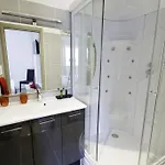 Les Petits Oreillers Hotel