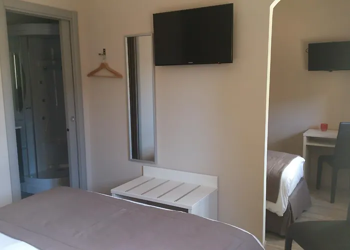 Les Petits Oreillers Szálloda 3*